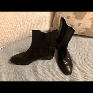 Cole Haan women’s size 9 black leather boots
